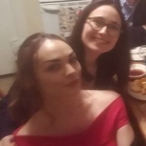 Meet your Posher, Alison